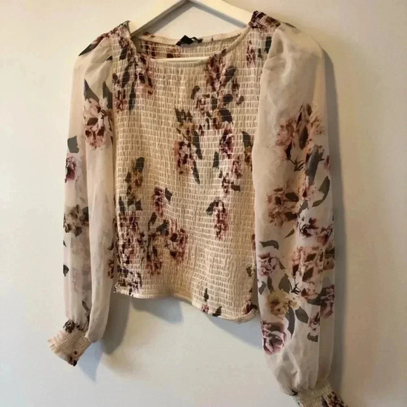Dynamite  Chiffon Floral Blouse - Picture 7 of 8